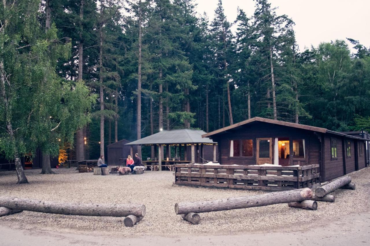 Camp Katur Glamping Otel Carthorpe Dış mekan fotoğraf